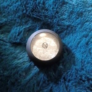 IL Makiage makeup bundle